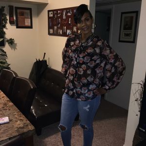 Meet your Posher, Brandi